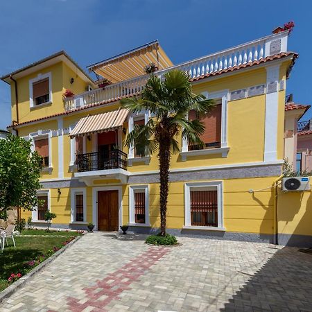 בראט Villa Palma Center מראה חיצוני תמונה